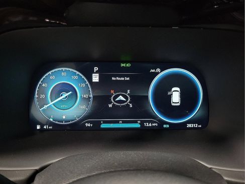 Used 2024 Hyundai Palisade Calligraphy image 17