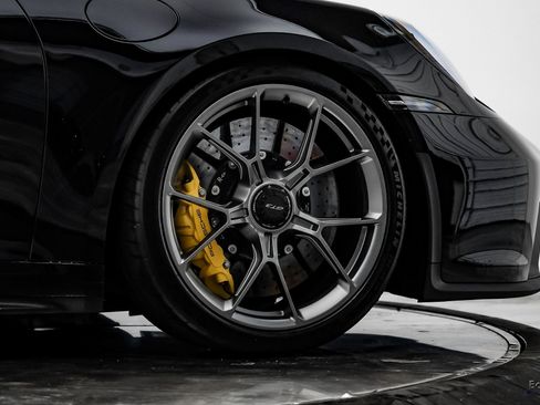 Used 2022 Porsche 911 GT3 image 82