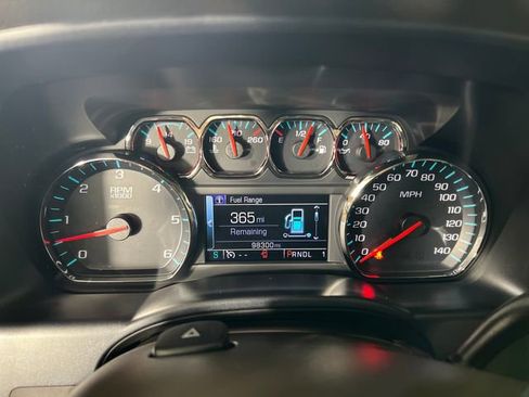 Used 2017 Chevrolet Silverado 2500 LT w/ Texas Edition RWD image 15