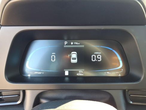New 2025 Hyundai Elantra Sport FWD image 30