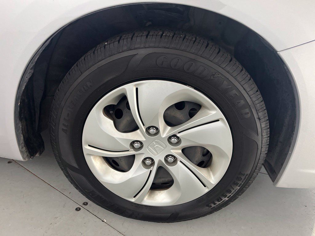 Used 2014 Honda Civic LX image 17