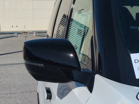 New 2026 INFINITI QX80 Autograph image 13