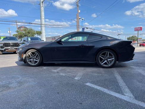 Used 2024 Ford Mustang Premium RWD image 3