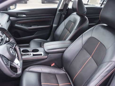 Used 2022 Nissan Altima 2.5 SR image 34