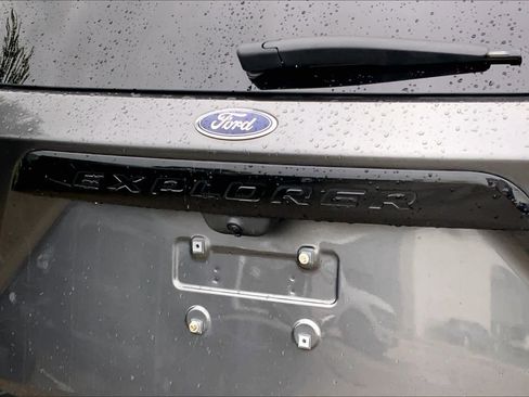 Used 2020 Ford Explorer ST w/ ST Street Pack AWD/4WD image 27