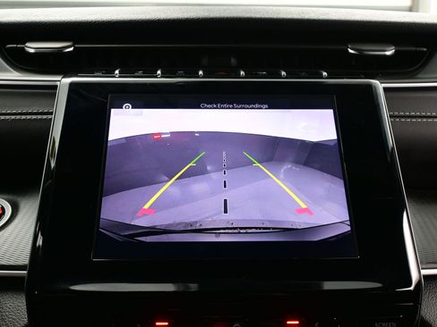 Used 2025 Jeep Grand Cherokee Altitude image 19