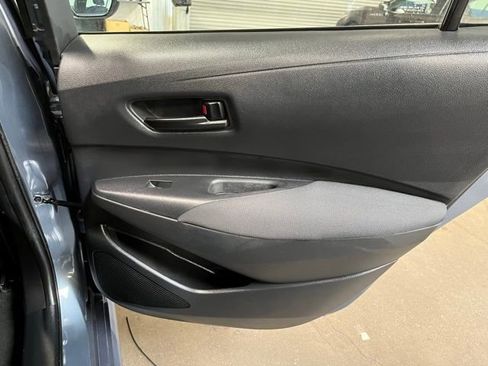 Used 2023 Toyota Corolla LE FWD image 13