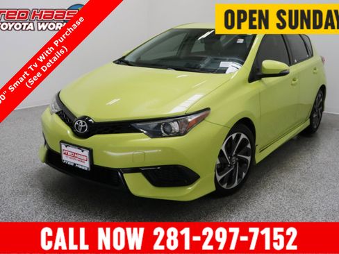 Used 2018 Toyota Corolla iM image 1