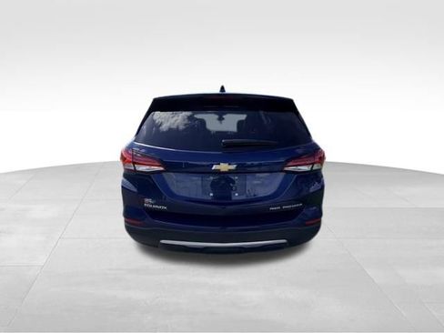 Used 2022 Chevrolet Equinox Premier AWD/4WD image 5