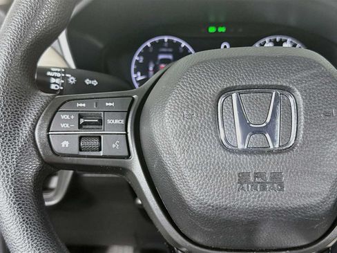 Used 2024 Honda HR-V LX image 18