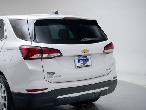 Used 2024 Chevrolet Equinox LT AWD/4WD image 5