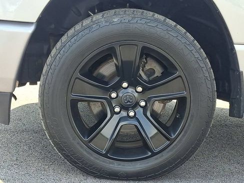 Used 2020 RAM 1500 Big Horn AWD/4WD image 8