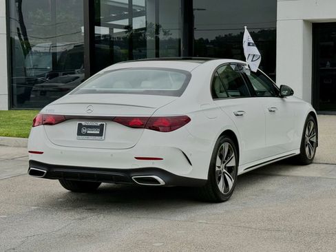 Used 2026 Mercedes-Benz E 350 Sedan image 15