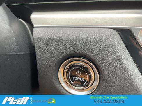 Used 2024 Cadillac Lyriq Luxury AWD/4WD image 25