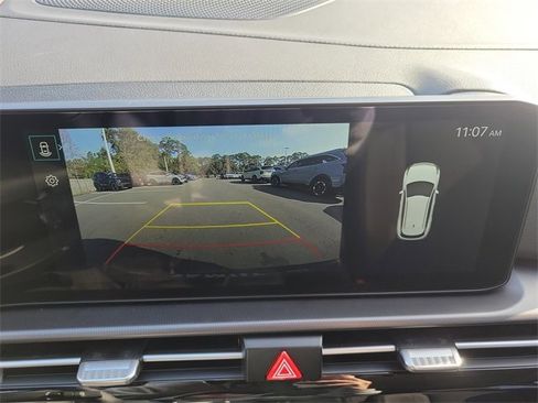 New 2026 Kia Sportage EX image 33