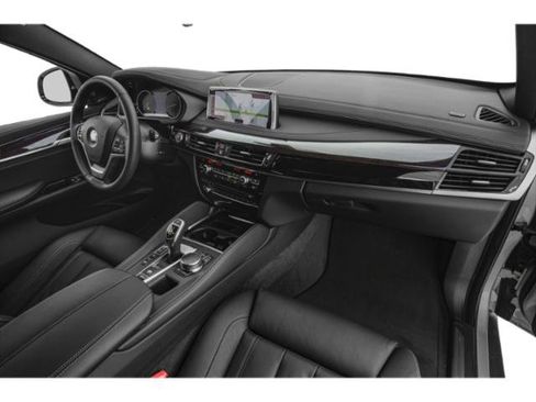 Used 2019 BMW X6 xDrive35i image 16