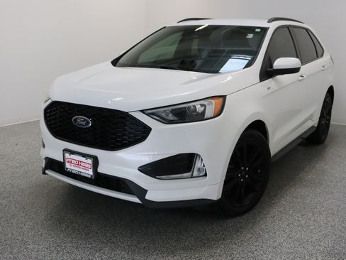 Used 2022 Ford Edge ST-Line AWD/4WD image 2