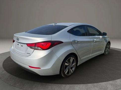 Used 2015 Hyundai Elantra Limited image 6