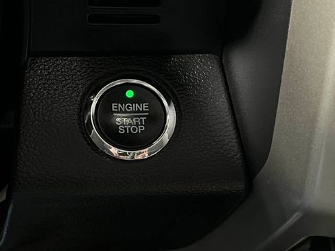 Used 2018 Ford F250 Lariat w/ Lariat Ultimate Package image 23