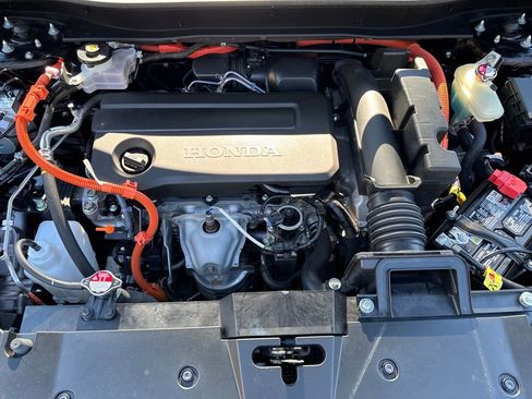 Certified 2025 Honda CR-V Sport image 22