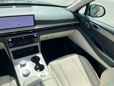 Used 2026 Genesis GV80 2.5T Advanced AWD/4WD image 18