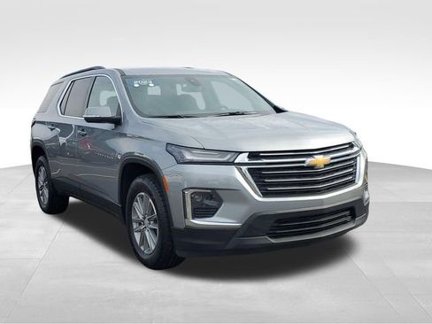 Certified 2023 Chevrolet Traverse LT w/ LPO, Floor Liner Package AWD/4WD image 7