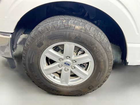 Used 2023 Ford F150 XLT w/ Trailer Tow Package AWD/4WD image 13
