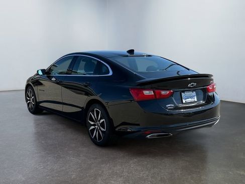 Used 2022 Chevrolet Malibu RS image 3