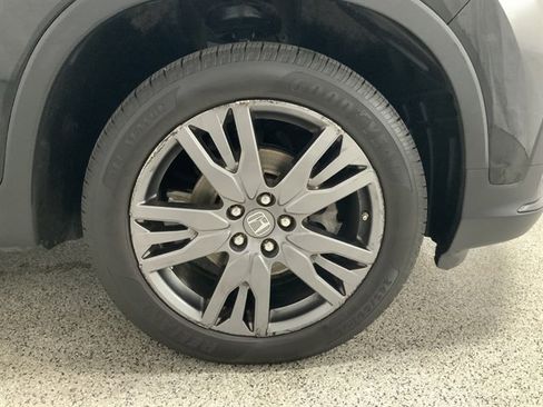 Used 2022 Honda Pilot Sport image 12