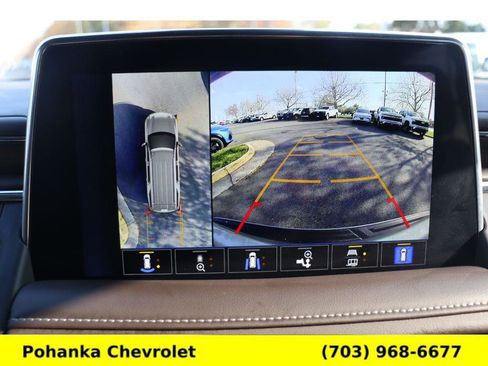 Used 2023 Chevrolet Tahoe Z71 w/ Z71 Off-Road Package AWD/4WD image 17