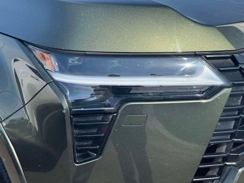 Used 2024 Lexus GX 550 AWD/4WD image 12