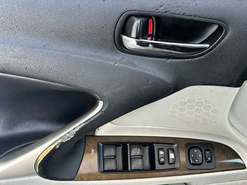 Used 2010 Lexus IS 250 RWD image 13