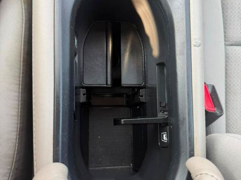 Used 2021 Honda HR-V LX image 22