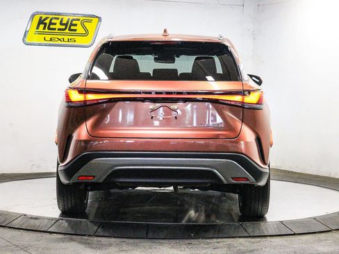 Certified 2023 Lexus RX 350 w/ Cold Area Package AWD/4WD image 3