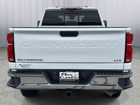 Used 2024 Chevrolet Silverado 3500 LTZ AWD/4WD image 4