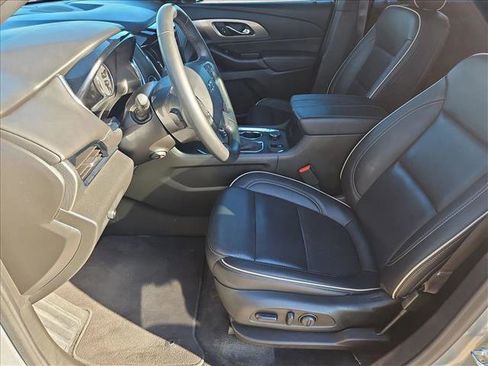 Used 2023 Chevrolet Traverse Premier w/ Redline Edition image 16