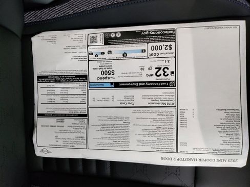 Used 2025 MINI Cooper 2-Door Hardtop image 22