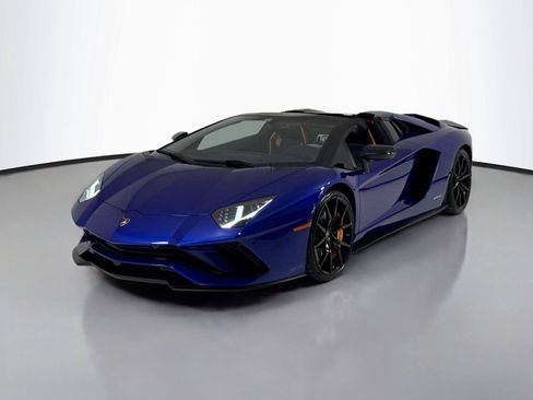 Used 2019 Lamborghini Aventador S AWD/4WD image 39