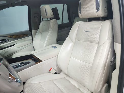 Used 2021 Cadillac Escalade Premium Luxury Platinum AWD/4WD image 10