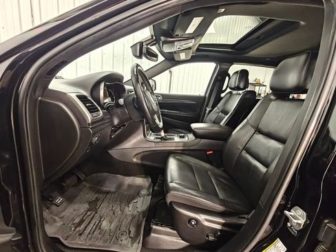 Used 2021 Jeep Grand Cherokee Limited AWD/4WD image 23