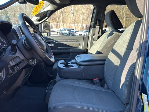 Used 2024 RAM 2500 Big Horn w/ Night Edition image 13