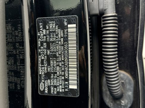 Used 2024 Hyundai Kona SE image 23