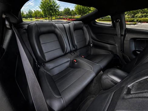 Used 2017 Ford Mustang GT Premium w/ Enhanced Security Package RWD image 13