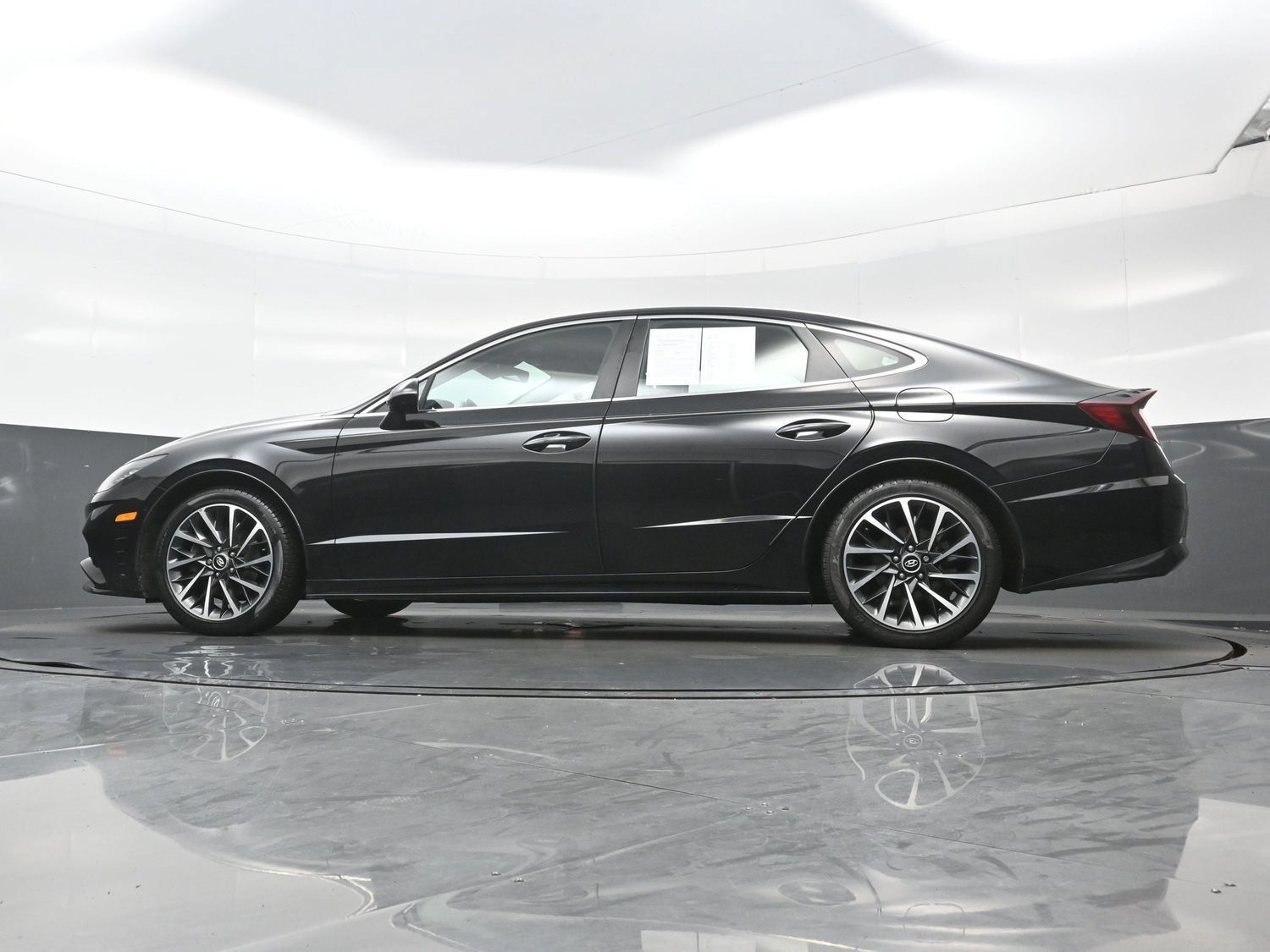 Certified 2023 Hyundai Sonata Limited FWD image 30
