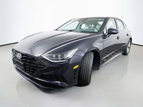 Used 2023 Hyundai Sonata SEL image 3