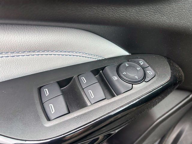 Used 2026 Chevrolet Trax LT w/ Driver Confidence Package FWD image 15