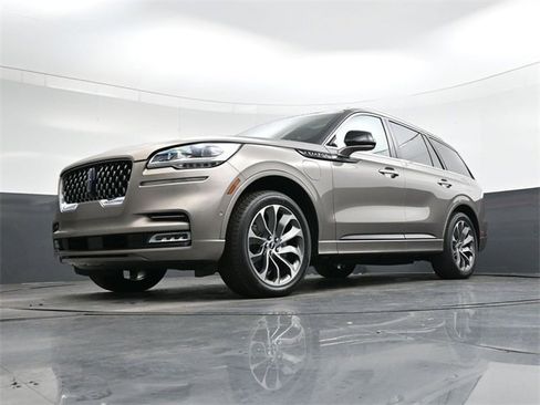 Used 2021 Lincoln Aviator Grand Touring w/ Equipment Group 301A image 30