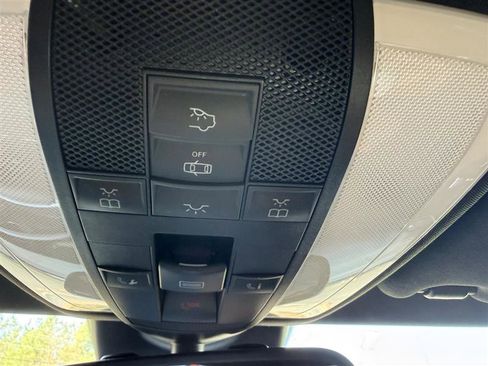 Used 2014 Mercedes-Benz E 550 Coupe image 30