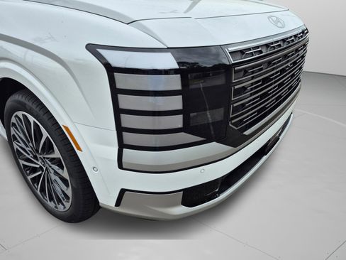 New 2026 Hyundai Palisade Calligraphy FWD image 37