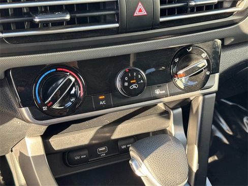 Used 2022 Kia Seltos LX image 23
